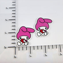 Load image into Gallery viewer, Set of 2 - Planar Resin - My Melody Hugging a Heart - Hello Kitty
