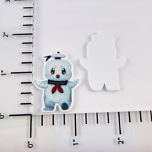 Load image into Gallery viewer, Set of 2 - Planar Resin - Stay Puft Marshmallow Man - Ghostbusters
