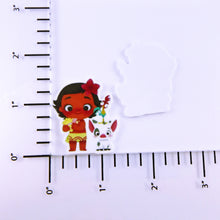 Load image into Gallery viewer, Set of 2 - Planar Resin - Young Moana with Pua and Hei Hei
