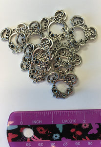 Set of 10 - Mouse Head Flower Charms