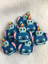 Load image into Gallery viewer, Set of 2 - PVC Resin - Stitch with Scrump
