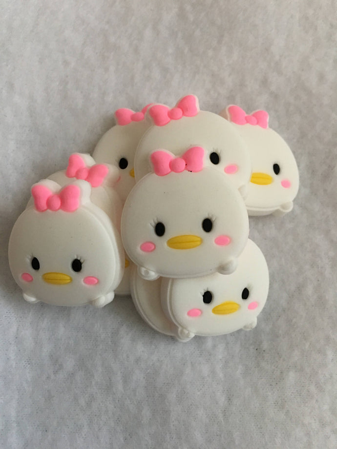 Set of 2 - PVC Resin - Daisy Duck