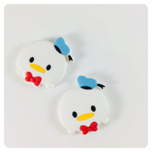 Load image into Gallery viewer, Set of 2 - PVC Resin - Donald Duck
