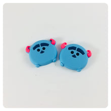 Load image into Gallery viewer, Set of 2 - PVC Resin - Sully - Monsters
