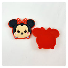 Load image into Gallery viewer, Set of 2 - PVC Resin - Mrs. Mouse
