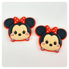 Load image into Gallery viewer, Set of 2 - PVC Resin - Mrs. Mouse
