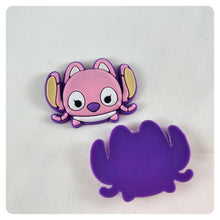 Load image into Gallery viewer, Set of 2 - PVC Resin - Angel - Stitch
