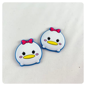 Set of 2 - PVC Resin - Daisy Duck