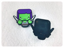 Load image into Gallery viewer, Set of 2 - PVC Resin - Gamora - Guardians
