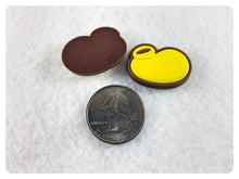 Load image into Gallery viewer, Set of 2 - PVC Resin - Mr. Mouse - Yellow Shoes

