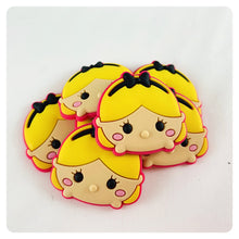 Load image into Gallery viewer, Set of 2 - PVC Resin - Alice - Wonderland
