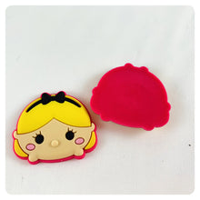 Load image into Gallery viewer, Set of 2 - PVC Resin - Alice - Wonderland
