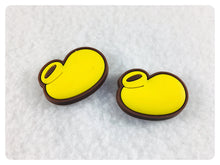 Load image into Gallery viewer, Set of 2 - PVC Resin - Mr. Mouse - Yellow Shoes
