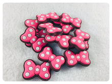 Load image into Gallery viewer, Set of 2 - PVC Resin - Mrs. Mouse - Pink Bow
