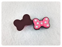 Load image into Gallery viewer, Set of 2 - PVC Resin - Mrs. Mouse - Pink Bow
