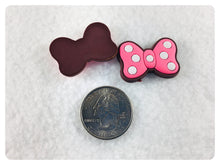 Load image into Gallery viewer, Set of 2 - PVC Resin - Mrs. Mouse - Pink Bow
