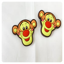 Load image into Gallery viewer, Set of 2 - PVC Resin - Tigger - Pooh
