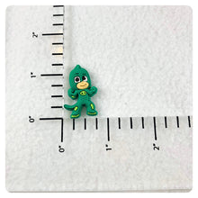 Load image into Gallery viewer, Set of 2 - PVC Resin - PJ Masks - Gekko
