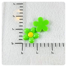 Load image into Gallery viewer, Set of 2 - PVC Resin - Green Flower
