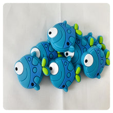 Load image into Gallery viewer, Set of 2 - PVC Resin - Blue Fish
