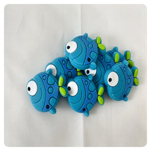 Load image into Gallery viewer, Set of 2 - PVC Resin - Blue Fish
