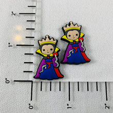 Load image into Gallery viewer, Set of 2 - PVC Resin - Evil Queen - Villain
