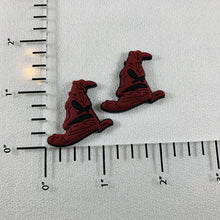 Load image into Gallery viewer, Set of 2 - PVC Resin - HP - Sorting Hat
