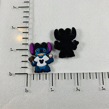 Load image into Gallery viewer, Set of 2 - PVC Resin - Stitch goes to Disney
