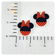 Load image into Gallery viewer, Set of 2 - Planar Resin - Mrs. Mouse
