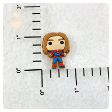 Load image into Gallery viewer, Set of 2 - PVC Resin - Captain Marvel - Avengers - Full Body
