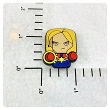 Load image into Gallery viewer, Set of 2 - PVC Resin - Captain Marvel - Avengers
