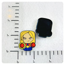 Load image into Gallery viewer, Set of 2 - PVC Resin - Captain Marvel - Avengers
