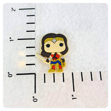 Load image into Gallery viewer, Set of 2 - PVC Resin - Wonder Woman - Superhero - Diana
