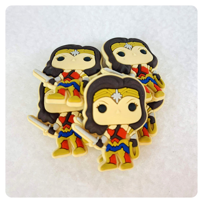 Set of 2 - PVC Resin - Wonder Woman - Superhero - Diana