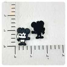 Load image into Gallery viewer, Set of 2 - PVC Resin - Mr. Mouse - Plane Crazy
