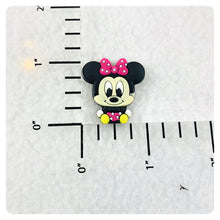 Load image into Gallery viewer, Set of 2 - PVC Resin - Mrs. Mouse
