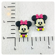 Load image into Gallery viewer, Set of 2 - PVC Resin - Mrs. Mouse

