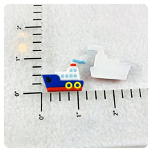 Load image into Gallery viewer, Set of 2 - PVC Resin - Cruise Ship - DCL
