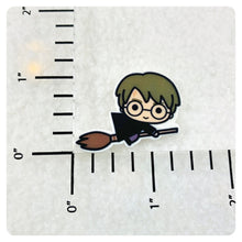 Load image into Gallery viewer, Set of 2 - Planar Resin - HP - Wizard Boy on Broom
