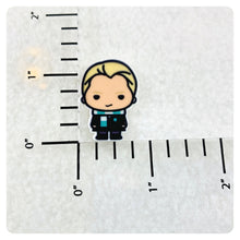 Load image into Gallery viewer, Set of 2 - Planar Resin - HP - Wizard Boy - Draco
