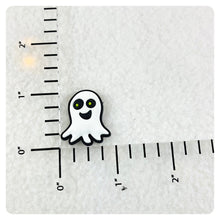 Load image into Gallery viewer, Set of 2 - PVC Resin - Ghost - Halloween
