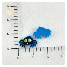 Load image into Gallery viewer, Set of 2 - PVC Resin - Spider - Halloween
