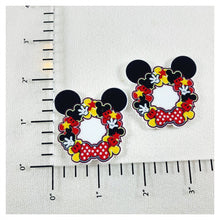 Load image into Gallery viewer, Set of 2 - Planar Resin - Mouse Wreath
