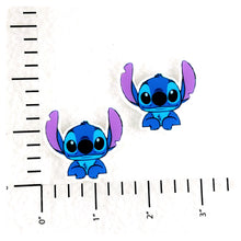 Load image into Gallery viewer, Set of 2 - Planar Resin - Stitch - paws out front
