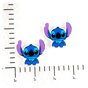 Set of 2 - Planar Resin - Stitch - paws out front