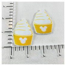 Load image into Gallery viewer, Set of 2 - Planar Resin - Dole Whip - Ice Cream
