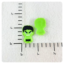 Load image into Gallery viewer, Set of 2 - PVC Resin - The Incredible Hulk - Avengers - Full Body
