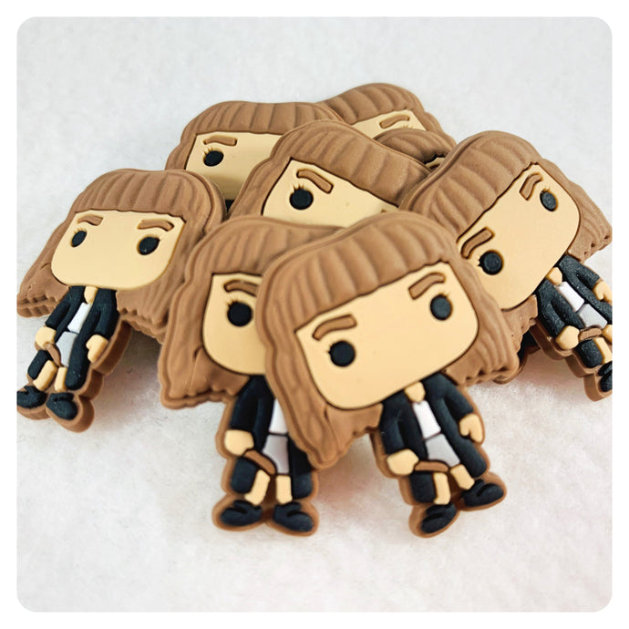 Set of 2 - PVC Resin - HP - Muggle Girl