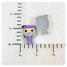 Load image into Gallery viewer, Set of 2 - PVC Resin - HP - Wizard Professor
