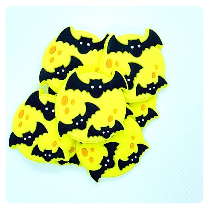 Set of 2 - PVC Resin - Moon - Bats - Halloween